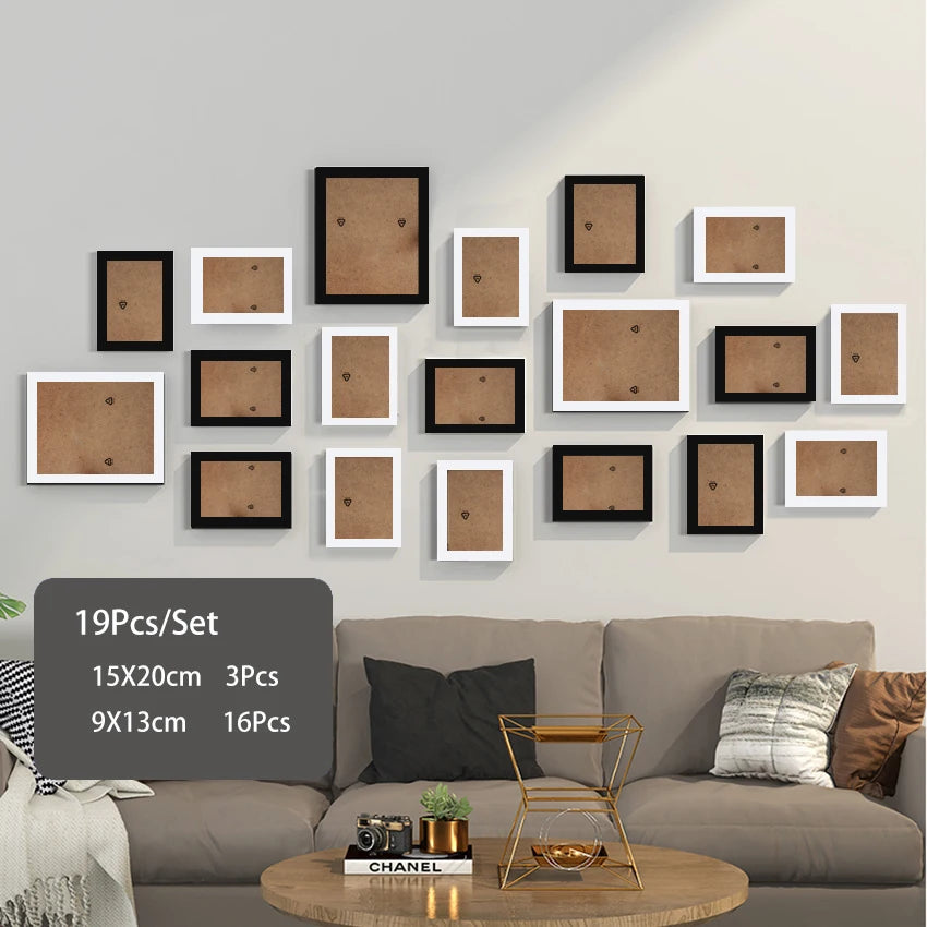 OQELVI wooden photo frame set detail